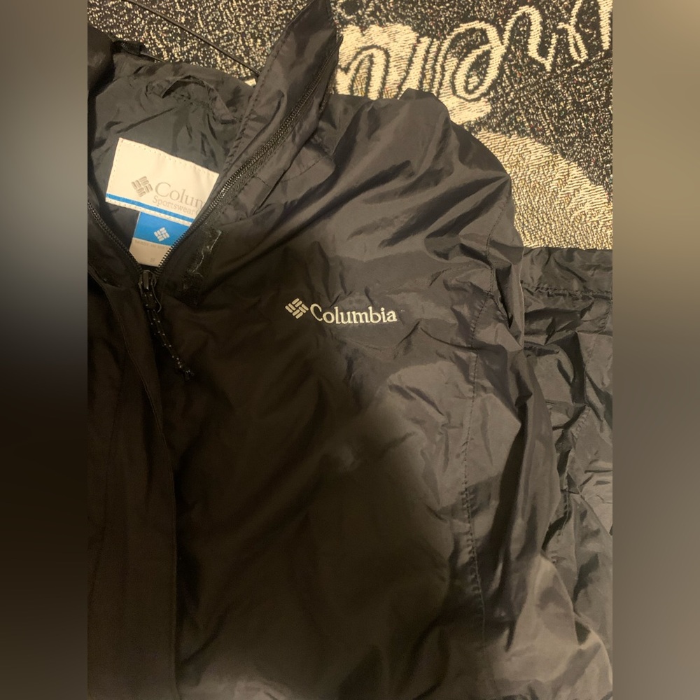 Jacket/Outerwear - image 3